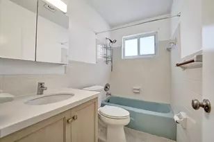 1623 NE 45th St, Oakland Park, FL 33334 - Photo 14