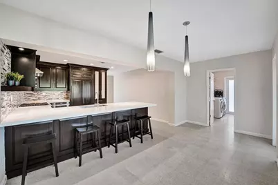 1623 NE 45th Street, Oakland Park, FL 33334 - Photo 10