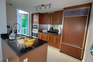 485 Brickell Ave, Miami, FL 33131 - Photo 14