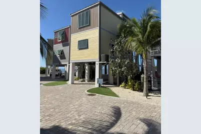 101 11th Street, Marathon, FL 33050 - Photo 1