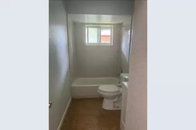 332 SW 2nd Place #3, Pompano Beach, FL 33060 - Photo 4