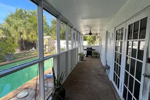 121 NW 18th St, Pompano Beach, FL 33060 - Photo 14