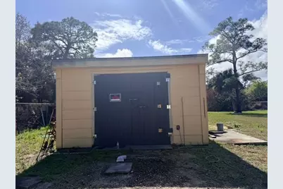 7645 129th Street, Sebastian, FL 32958 - Photo 4