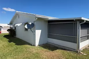 2392 SW 13th Terrace, Boynton Beach, FL 33426 - Photo 4