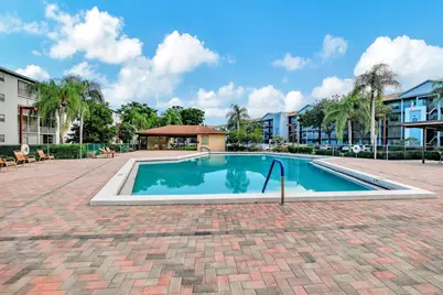 12500 SW 5th Court #212M, Pembroke Pines, FL 33027 - Photo 16