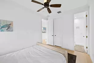 717 Solar Isle Dr, Fort Lauderdale, FL 33301 - Photo 30