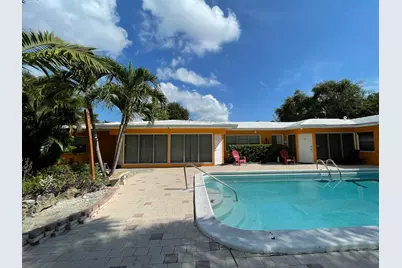 1101 NE 17 Way #1, Fort Lauderdale, FL 33304 - Photo 1