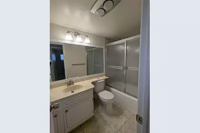 9800 Hollybrook Lake Drive #9-303, Pembroke Pines, FL 33025 - Photo 12