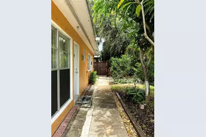 1101 NE 17 Way #4, Fort Lauderdale, FL 33304 - Photo 16