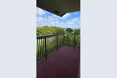 2801 Riverside Drive #401, Coral Springs, FL 33065 - Photo 4