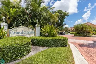 5861 Riverside Dr, Coral Springs, FL 33067 - Photo 2