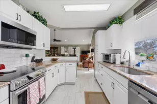 7788 Lake Champlain Ct, Delray Beach, FL 33446 - Photo 14