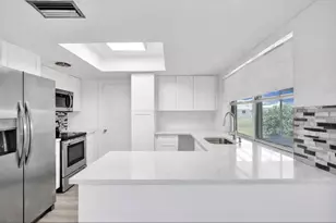 6755 NW 15th St, Margate, FL 33063 - Photo 8