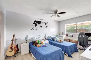 1124 NW 13th St, Boca Raton, FL 33486 - Photo 8