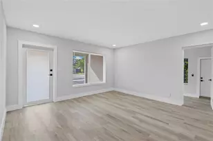 333 NE 24th St, Wilton Manors, FL 33305 - Photo 4