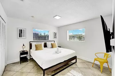 6481 Kimberly Boulevard, North Lauderdale, FL 33068 - Photo 10