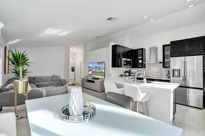 1451 NW 47th Avenue, Coconut Creek, FL 33063 - Photo 4