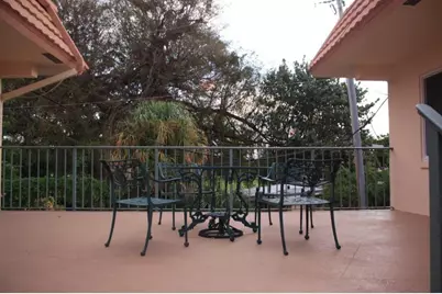 2300 SE 2nd Street #24, Pompano Beach, FL 33062 - Photo 18