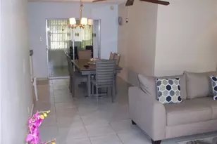 5039 NW 42nd St, Lauderdale Lakes, FL 33319 - Photo 16