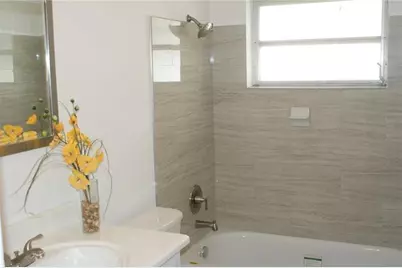 5039 NW 42 Street, Lauderdale Lakes, FL 33319 - Photo 24