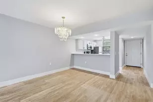 1717 Whitehall Dr, Davie, FL 33324 - Photo 6