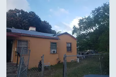 6400 NW Miami Place, Miami, FL 33150 - Photo 2