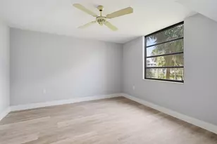 1717 Whitehall Dr, Davie, FL 33324 - Photo 8