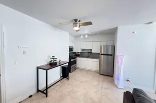 3349 NE 33rd St, Fort Lauderdale, FL 33308 - Photo 16