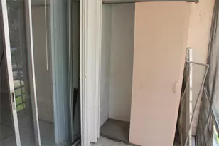 7610 Stirling Rd, Hollywood, FL 33024 - Photo 14