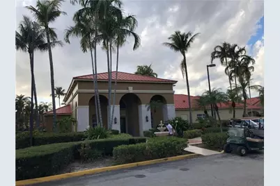 18352 NW 68th Avenue #E, Hialeah, FL 33015 - Photo 30