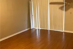 18352 NW 68th Ave, Hialeah, FL 33015 - Photo 6