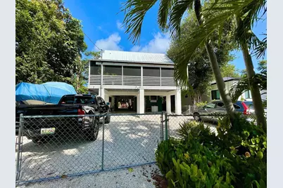 44 Bonita Avenue, Key Largo, FL  - Photo 1