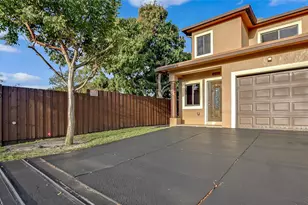 1461-1463 SW 40th Terrace, Fort Lauderdale, FL 33317 - Photo 4