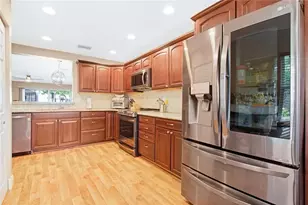 801 SE 16th Ct, Fort Lauderdale, FL 33316 - Photo 14