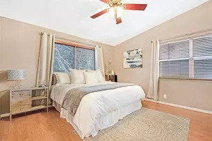 801 SE 16th Ct, Fort Lauderdale, FL 33316 - Photo 32