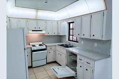 901 SW 15th Terrace #1, Fort Lauderdale, FL 33312 - Photo 4