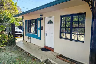 901 SW 15th Terrace, Fort Lauderdale, FL 33312 - Photo 2