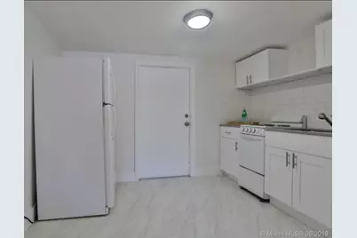 735 NE 37th Street #A, Oakland Park, FL 33334 - Photo 4