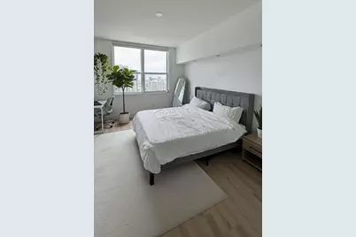 31 SE 5th Street #3309, Miami, FL 33131 - Photo 6