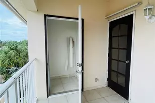 2605 Bay Dr, Pompano Beach, FL 33062 - Photo 24