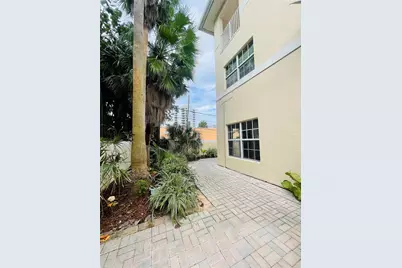 2605 Bay Drive, Pompano Beach, FL 33062 - Photo 8