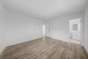 7730 W Lake Dr, Lake Clarke Shores, FL 33406 - Photo 32