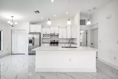 3018 11th Street, Lehigh Acres, FL 33971 - Photo 8