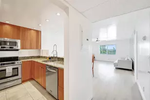 619 Orton Ave, Fort Lauderdale, FL 33304 - Photo 8