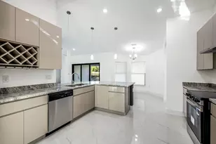 2618 Queen Dr, Lehigh Acres, FL 33971 - Photo 8