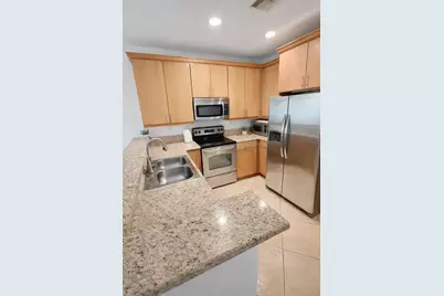 2521 NW 31st Court #2521, Oakland Park, FL 33309 - Photo 2