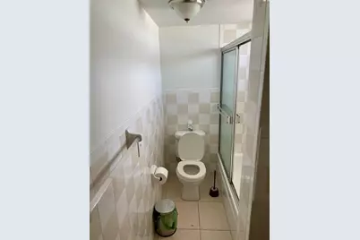 [Address not provided], Hallandale Beach, FL 33009 - Photo 12