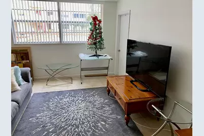 [Address not provided], Hallandale Beach, FL 33009 - Photo 4