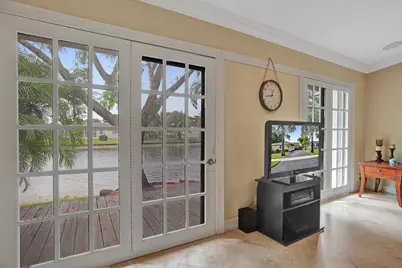 7625 NW 88th Way, Tamarac, FL 33321 - Photo 18