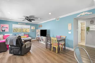 515 S Crescent Dr, Hollywood, FL 33021 - Photo 16